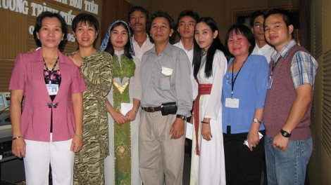 URANG CAM CHREIH HATAI TUK SAP NDOM MAYAI DI DREI PAPAR TAGOK RIYAK VOV