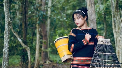   Bơto bơtê cau lòt lơh broă ngài