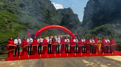 LẠNG SƠN: HẾT ĐÂY TÀNG PÂY TẺO DÚ BẢN CỎN