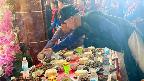 ADAT NGAK YANG MBANG AKAOK LISEI BAHRAU KALAN ĐÔNG CUÔNG