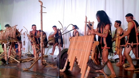 Gia Lai tơguăt hơtŏk tơmang pơhiơ̆ hăm vei răk tơƀăk mong joh ayŏ kon kông  