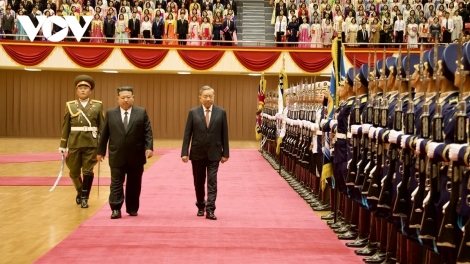 TỔNG BÍ THƯ TÔ LÂM TƯƠC OOY BÌNH NHƯỠNG TƠƠP G’LUH LƯƠT LUM LÊY CẤP NHÀ NƯỚC TƯƠC OOY CHDCND TRIỀU TIÊN