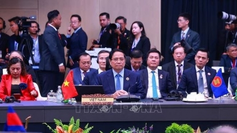 Khua dêh čar ơi Phạm Minh Chính nao Jơnum khua mua kual ASEAN-Hàn Quốc tal 26