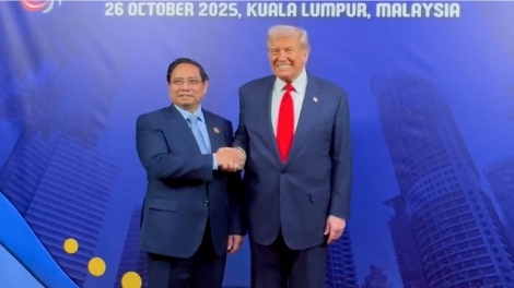 Việt Nam-Mi amra tañ kĭ hră pơkôl sĭ mơdrô nao rai dua bơnah