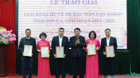 Quam kháo phổng Tày Bắc thứ 3 mự 28 căm bườn 10 pì 2025