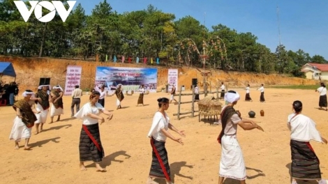 ZƯ LÊY LÂNG PA DƯR VĂN HOÁ PHI VẬT THỂ ĐHANUÔR CHU RU ĐHỊ LÂM ĐỒNG