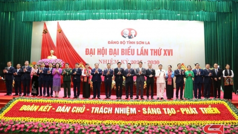 Bax tok Đại hội Đảng tas nro têz qơưk jiês tiv 14 hnuz 31-10-2025