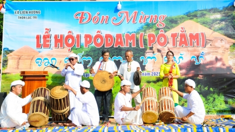 LABIK PATAOM DOM HAREI RAYA DI LAM DONG 