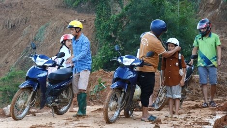 Xor xưv faz Baz hnuz xiêz 09-10-2025