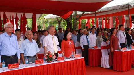 Dak Lak bi hdơr 95 thŭn hruê Mkŏ mjing anôk bruă Đảng Cộng sản tal êlâo ti Phú Yên 