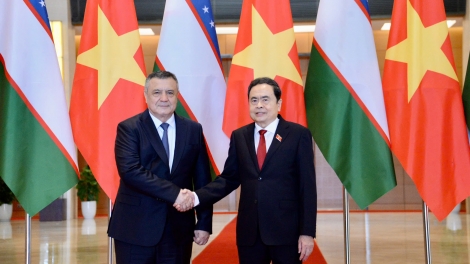 Củ tịc Quôk hội ồng Trần Thanh Mẫn wă Củ tịc Hạ viện Quôk hội lơgar Uzbekistan