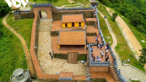 HUẾ BHRỢ T’VAIH ZR’LỤ ZƯ LÊY CRÂNG K’COONG BẮC HẢI VÂN