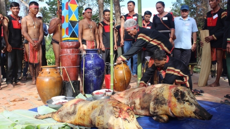 Klei ngă yang pin êa ti Dak Lak: bi hluh hnoh êa, drông phung tuê