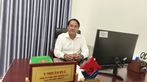 Ngă hdră bhiăn Đảng ti Dak Lak leh anăn klei čiăng klă klơ̆ng