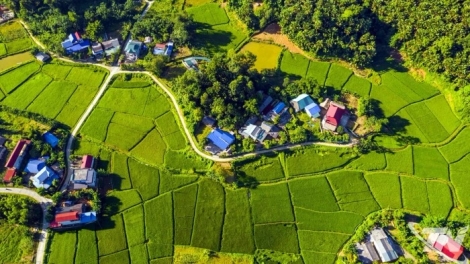 XÀY CĂN CHƯỚNG CHẮP BẢN CỎN MẤƯ PJÒI ĐÂY DÚ BÚNG KHAU PÙ THÁI NGUYÊN