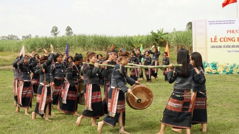 Jơnau "Rùp să rài kis" 