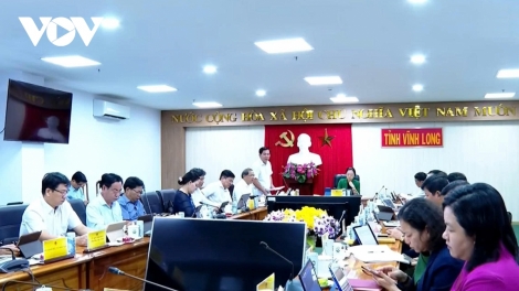 ពត៌មាន​ម៉ោង១៥