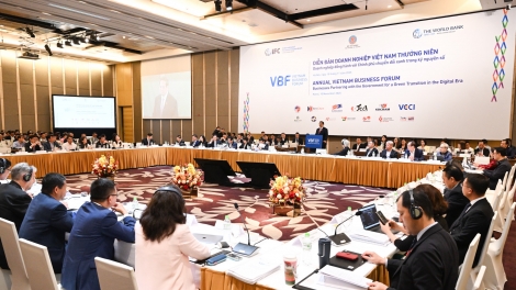 Kơtưn mơtah mơda amăng rơnuk ba yua mrô đing nao hlâo mơ̆ng Việt Nam