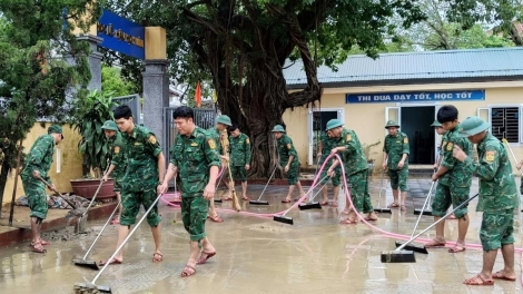 THÀNH PHỐ HUẾ: ĐƠƠH HÂN BHR’LẬ PA LIÊM ĐHR’NĂNG HR’LANG HR’CÂH K’TIÊC TR’PÁC LÂH 100 PR’LOỌNG ĐONG ĐHANUÔR COH CHR’VAL A LƯỚI 1