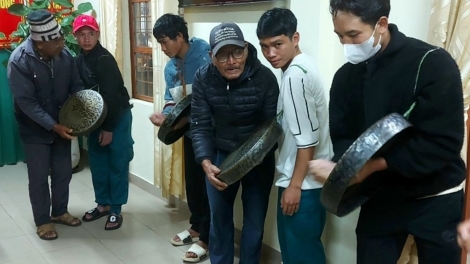 Um ai tơdrong hơrih năr 22-11-2025