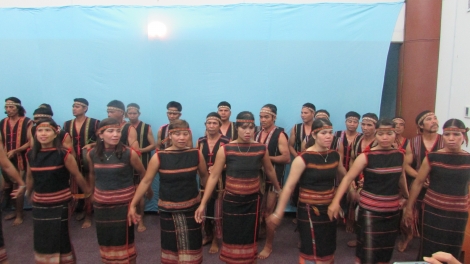 Adơi anet pơtơi Bia 