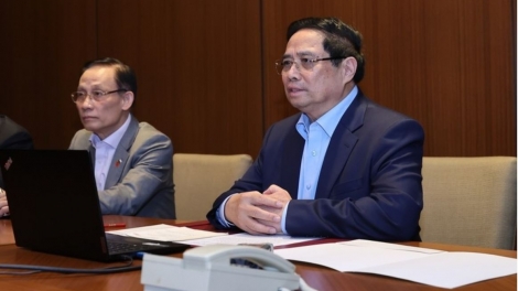 Thủ tướng Phạm Minh Chính pơgơ̆r 'măng hop akŏm tơlĕch dôm trong jang kăl hloh vă hơmet 'mi kial đak hơbông pơrăm tơ̆ Khánh Hòa, Gia Lai păng Đăk Lăk 