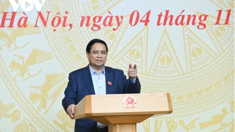 Thủ tướng Phạm Minh Chính pơgơ̆r hop akŏm găh IUU