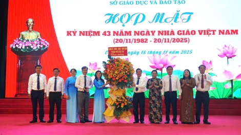 ពត៌មាន​ម៉ោង៦