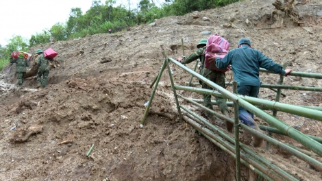 5 to pơlê mơngế Rơteăng a Quảng Ngãi dế trâm pá xua tơnêi tơhnah