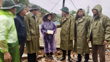 Tây Nguyên păng tơring Nam Trung bộ hăt tơjră hăm ‘măng ‘mi tih, đak lip đunh pơm hiong răm tôch lơ