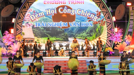 Mâu ngế ki rak vế khôi túa lĕm tro a thôn Kon Klôk