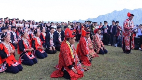 Lầy tzình thzáng ca páo dung chủ nhật hoi 30/11/2025