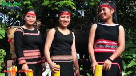 Mơhnhôk kuăn cháu hriâm i rơkê vâ ai cheăng pêi