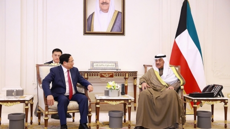 Pôa Phạm Minh Chính, Ngế pro xiâm hnê ngăn tơnêi têa pôu păng 'nâng Tơnêi têa Kuwait thăm mơnhông tơrŭm cheăng tŭm têk