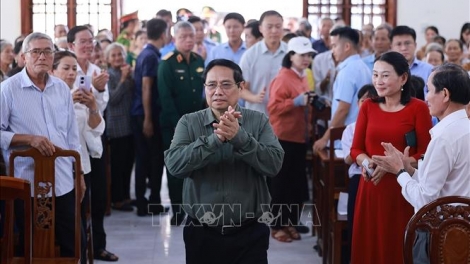 THU TUONG PHẠM MINH CHÍNH HU MBAOK DI HAREI JUM PATAOM TAONG ABIH BANGSA DI TINH GIA LAI 