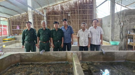 យុទ្ធជនពិការខ្មែរម្នាក់ជោគជ័យជាមួយទម្រង់ចិញ្ចឹមអន្ទង់គ្មានភក់