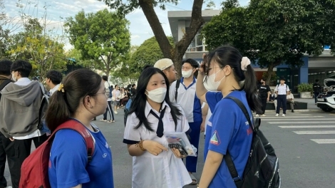 DAI HOC PAKAT NEGAR TPHCM NJAUK HATAI PEIH NGAK TUI JALAN PALIH RUAH TICH HOP