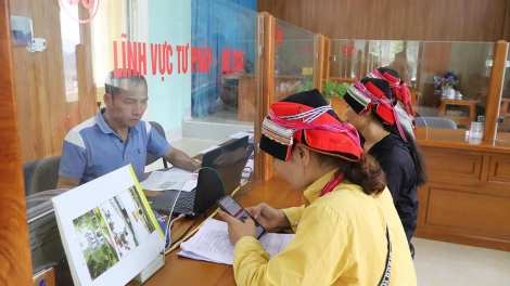 TẢY KHỎ HẾT VIỂC ĐÂY NÈM SLOONG THẮN, PANG HỬ PỈ NOỌNG SLỨN SLIM