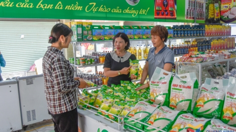 KHAI BẠI THÌNH CÚA ĐĂM CHAY SLÂƯ ĐÂY HẨƯ PỈ NOỌNG