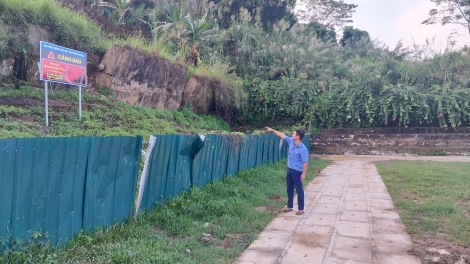 TUYÊN QUANG HƯA PỈ NOỌNG DÚ BÚNG NGẢI MẺN ĐIN LÁC THÂNG TỈ DÚ AN ỎN