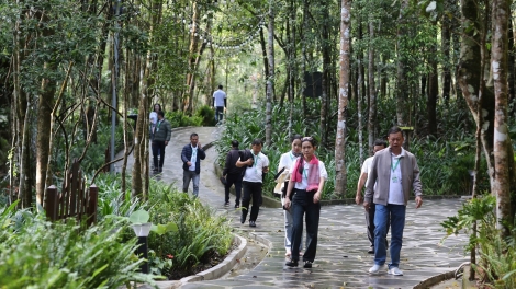 Cheăng kâ tơnêi têa pin pêi châ hên tơƀrê ki kal, hlo nhên