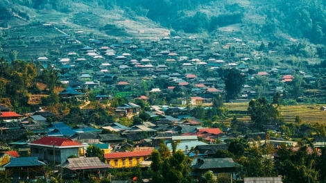 Ngon tô thứ 7 mự 13 căm bườn 12 pì 2025 – Luông dệt du lịch nẳng xã bản na mắư Ngọc Chiến