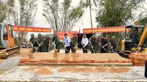 Sang kơ mnuih mnuih ƀuôn sang krĭng êa lip - klei ƀuăn kơ sang kjăp leh anăn êđăp ênang ti Dhŭng Kwar Krah