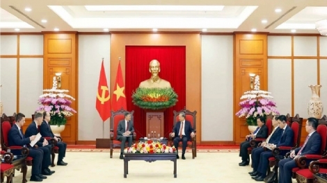 Tổng Ƀí thư ồng Tô Lâm wă Kwang Lam bồ Hìu bơsram kơlôi sơnơng Kwang ătbồ ală ƀang lơgar Nga 