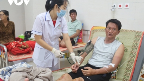 CHỦ TỊCH NƯỚC CHER HUÂN CHƯƠNG GRƠƠ NHOỌL ĐOỌNG HA 2 CHA NĂC ĐHANUÔR LÝ SƠN ƠY TRÔÔNG DẤC MA NƯIH COH BOO ĐHÍ