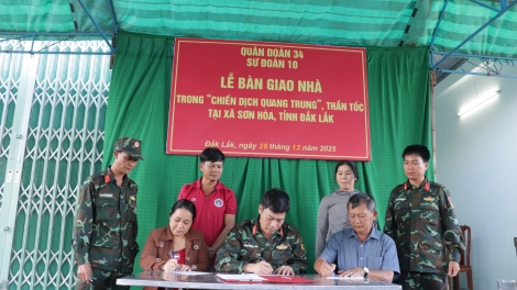 Pă an 5 mblâm ngih jay rlăt rlău dak buk tâm “Nău kan Quang Trung” ta Đăk Lăk. 