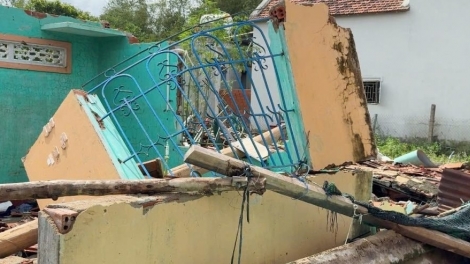 HAREI INI, BRUK PADANG NGAK SANG KA BHAP BINI BHUM IA SUA HU PEIH NGAK SUMU GAUK 