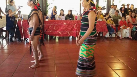 Kah ưn ngài Wa Hồ