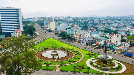 Kon pơlei Tây Nguyên hơmĕng lơ̆m tơdrong hơtŏk tơiung kơ teh đak