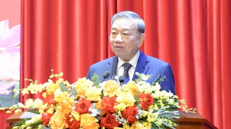 Khua git gai Ping gah kiăng pơplih phrâo bruă pơtô pơjuăt mơnuih ngă khua